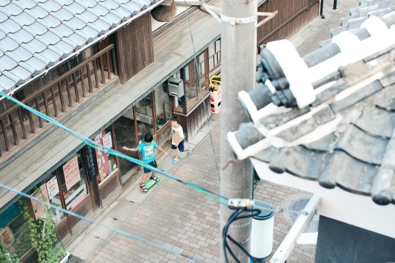 Lamp Iki Hotel Exterior photo