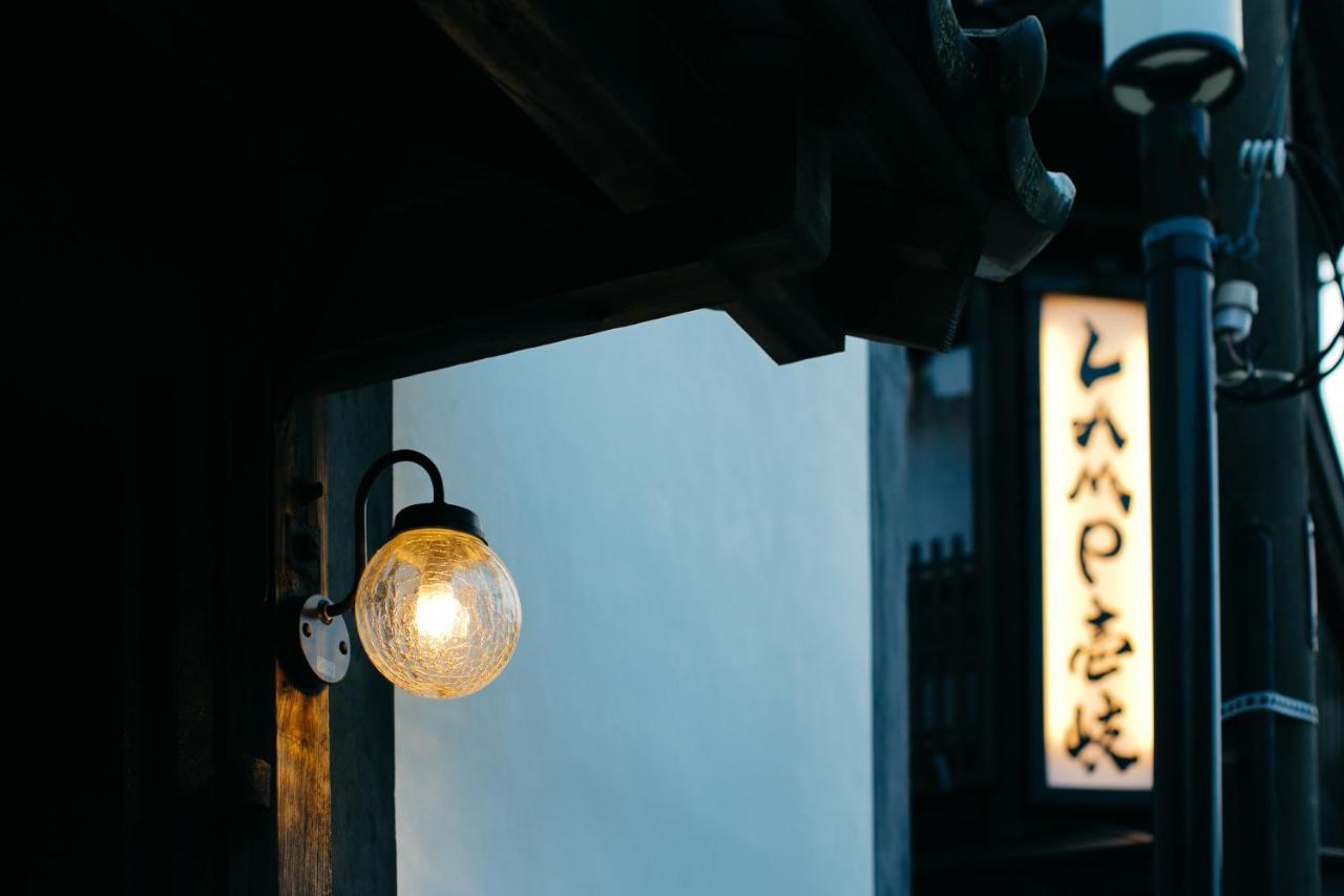 Lamp Iki Hotel Exterior photo